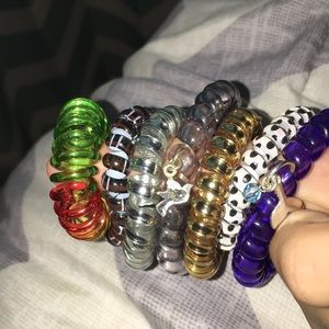 Assorted elastic hair ties